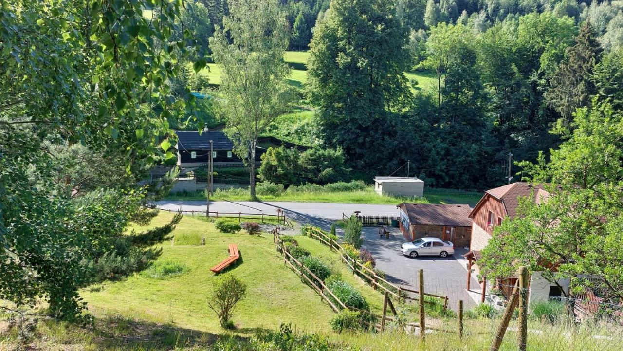 U Veselé Lišky Penzion Hutisko